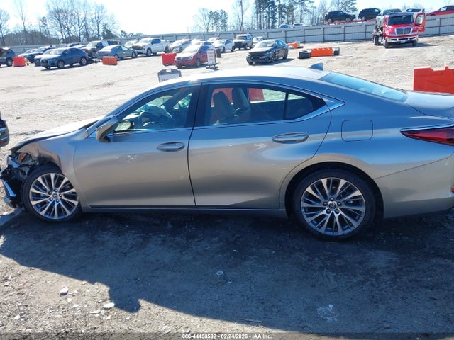 2021 Lexus Es 350 მანქანა იყიდება აუქციონზე, vin: 58ADZ1B15MU096116, აუქციონის ნომერი: 44458592