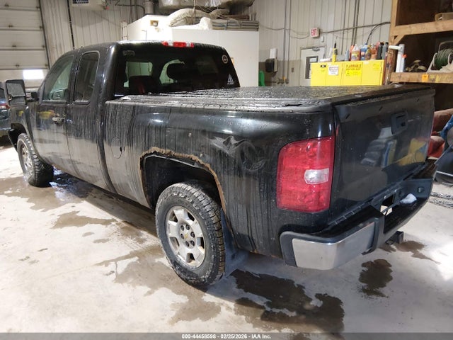 2011 CHEVROLET SILVERADO 1500 1GCRKSE33BZ451289 Photo 2