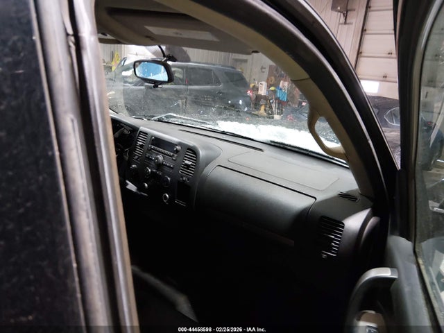 2011 CHEVROLET SILVERADO 1500 1GCRKSE33BZ451289 Photo 4