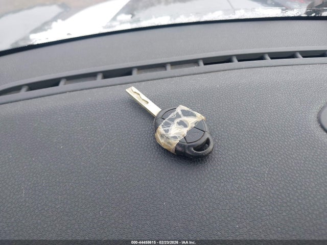 2006 MINI COOPER S WMWRE33536TJ35804 Photo 10