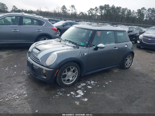 2006 MINI COOPER S WMWRE33536TJ35804 Photo 1
