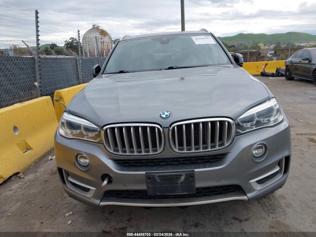 5UXKR0C53JL072363 BMW X5 Xdrive35i