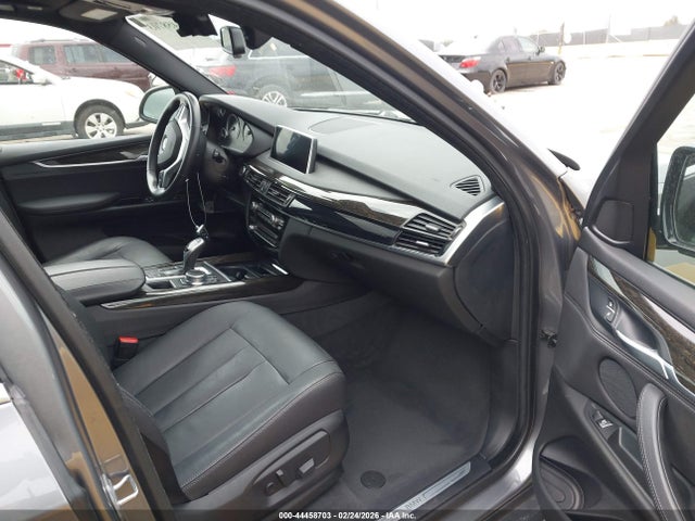 5UXKR0C53JL072363 BMW X5 Xdrive35i