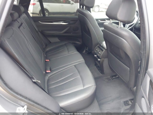 5UXKR0C53JL072363 BMW X5 Xdrive35i