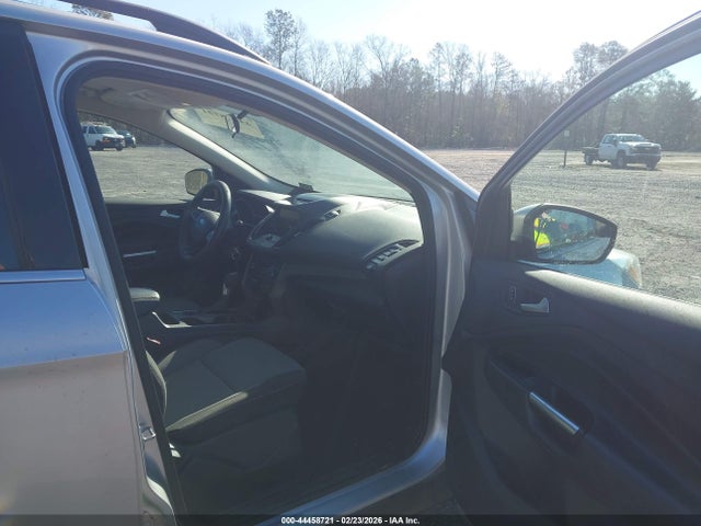 Продаж на аукціоні авто 2017 Ford Escape Se, vin: 1FMCU0GD8HUB87112, номер лоту: 44458721