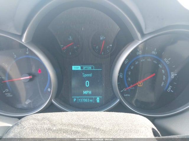 1G1PC5SB1F7213890 Chevrolet Cruze 1lt Auto