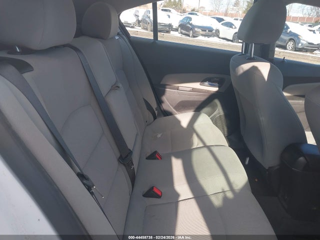 1G1PC5SB1F7213890 Chevrolet Cruze 1lt Auto