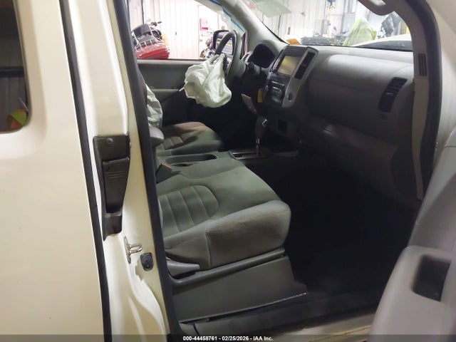Nissan FRONTIER S 2019 1N6BD0CT8KN729109 Image 5