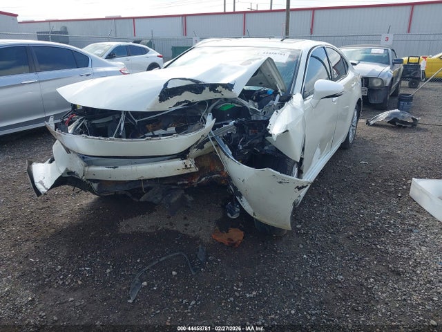 2013 LEXUS ES 350 JTHBK1GG7D2045490 Photo 1