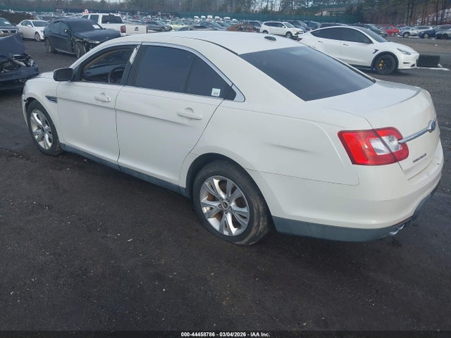 2011 FORD TAURUS 1FAHP2HW5BG149684 Photo 2
