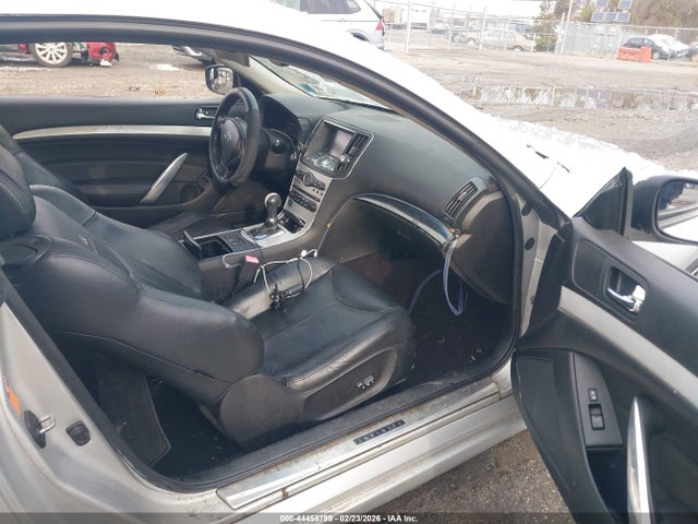 44458799 :رقم المزاد ، JNKCV64E18M117953 vin ، 2008 Infiniti G37 Journey مزاد بيع