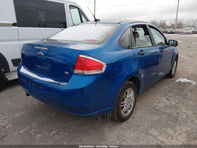 2011 FORD FOCUS 1FAHP3FN0BW177026 Photo 3