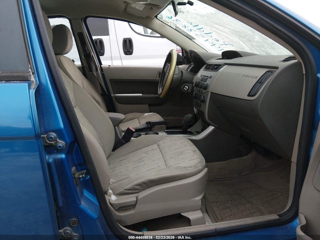 2011 FORD FOCUS 1FAHP3FN0BW177026 Photo 4
