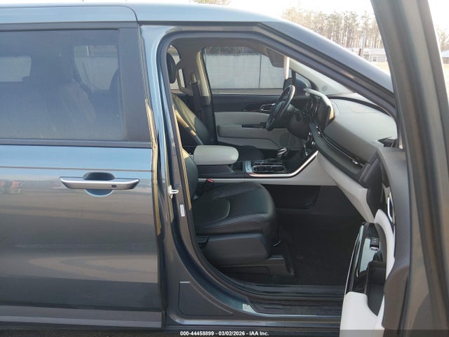 KNDNC5H35N6071112 KIA Carnival Mpv Ex