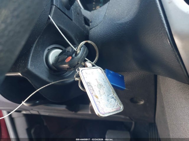 1FADP3K25EL327812 Ford FOCUS SE