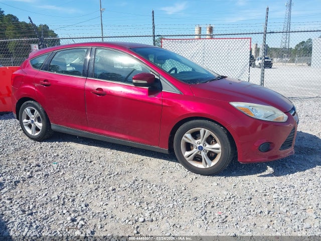 1FADP3K25EL327812 Ford FOCUS SE