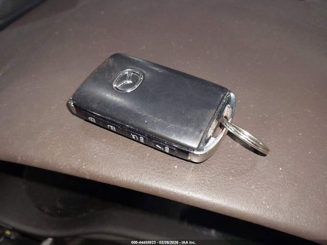 44458923 :رقم المزاد ، 3MVDMBDY3MM235835 vin ، 2021 Mazda Cx-30 2.5 Turbo Premium مزاد بيع