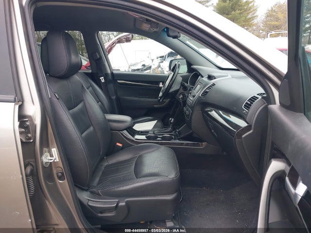 KIA SORENTO LX 2015 5XYKTCA65FG652622 Image 5
