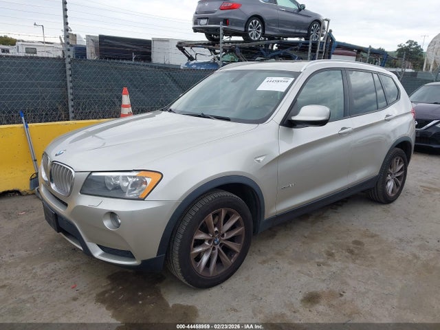 BMW X3 Xdrive28i 2014 5UXWX9C57E0D41843 Image 2