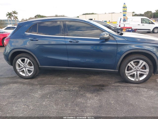2020 Mercedes-benz Gla 250 მანქანა იყიდება აუქციონზე, vin: WDCTG4EB6LJ663821, აუქციონის ნომერი: 44459013