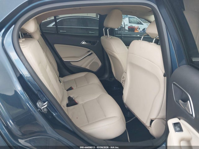 2020 Mercedes-benz Gla 250 მანქანა იყიდება აუქციონზე, vin: WDCTG4EB6LJ663821, აუქციონის ნომერი: 44459013