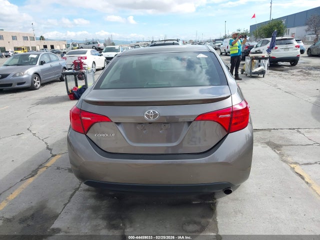 2T1BURHE9JC106231 Toyota COROLLA SE