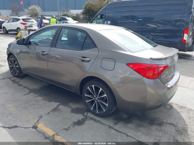 2T1BURHE9JC106231 Toyota COROLLA SE