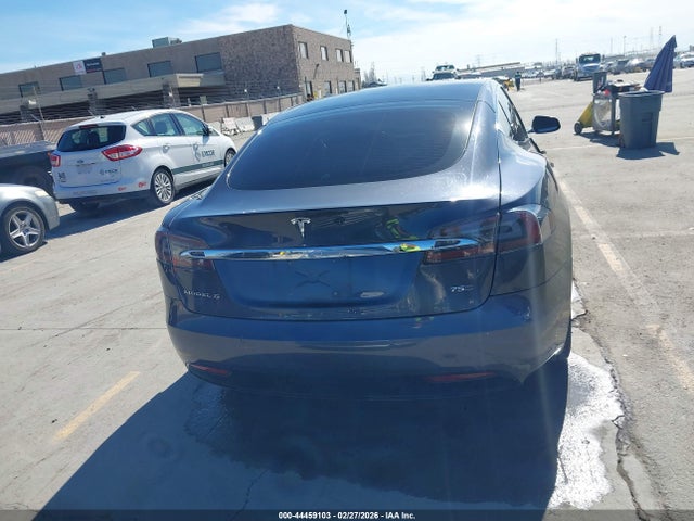 44459103 :رقم المزاد ، 5YJSA1E20JF269740 vin ، 2018 Tesla Model S 100d/75d/p100d مزاد بيع