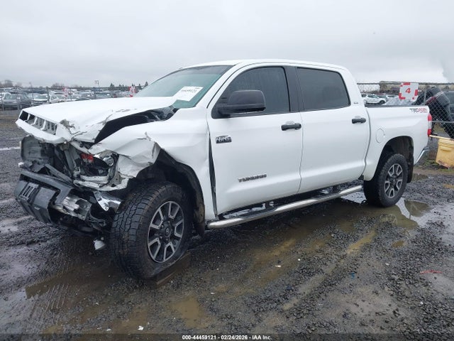 5TFDY5F12GX538157 Toyota Tundra Sr5 5.7l V8