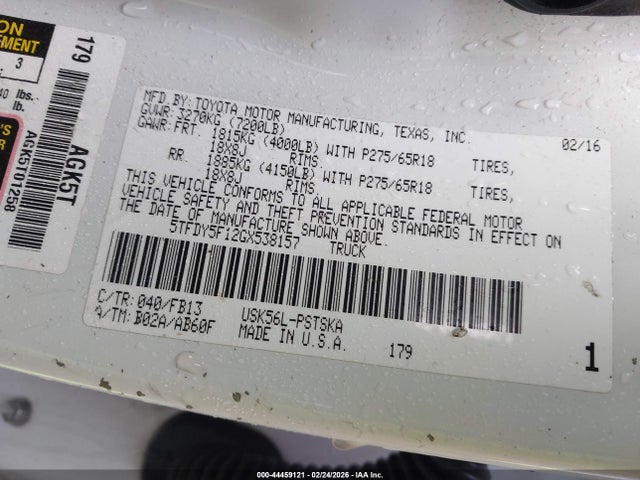 5TFDY5F12GX538157 Toyota Tundra Sr5 5.7l V8