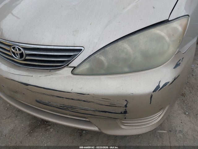 2005 TOYOTA CAMRY 4T1BE30K35U960194 Photo 5