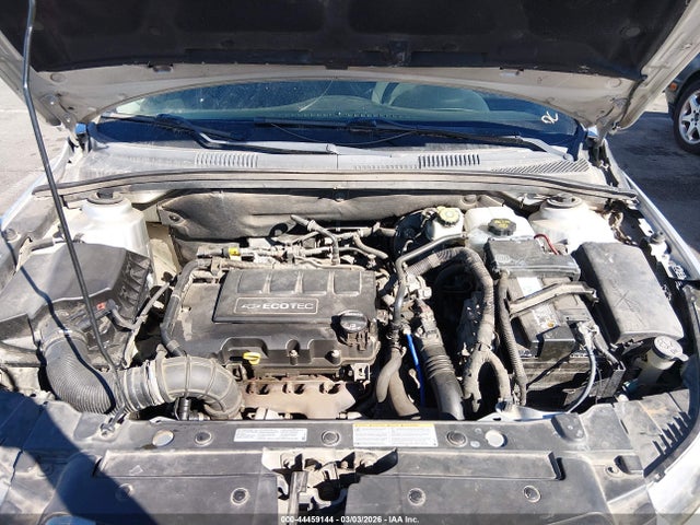 1G1PD5SB0E7471328 Chevrolet Cruze 1lt Manual