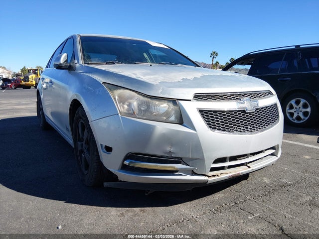 1G1PD5SB0E7471328 Chevrolet Cruze 1lt Manual
