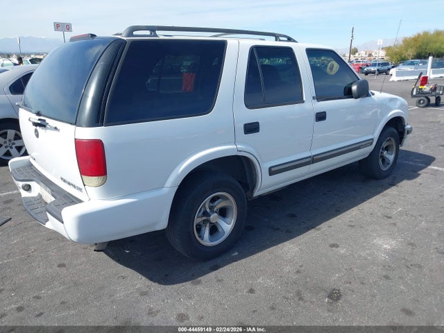 2000 CHEVROLET BLAZER 1GNCS13W1YK198611 Photo 3