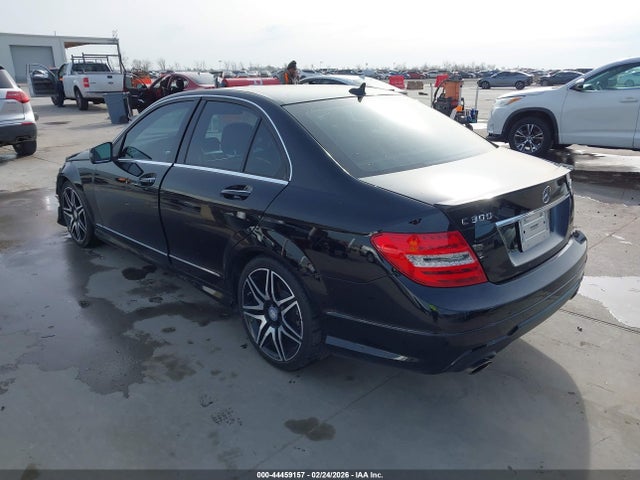 Aukcja sprzedaży 2013 Mercedes-benz C 300 Sport 4matic, vin: WDDGF8AB5DA836565, numer aukcji: 44459157