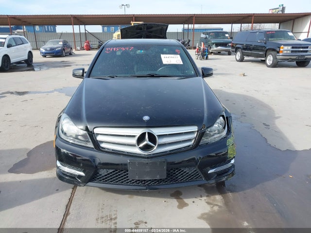 Aukcja sprzedaży 2013 Mercedes-benz C 300 Sport 4matic, vin: WDDGF8AB5DA836565, numer aukcji: 44459157