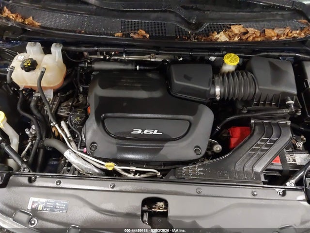 44459168 :رقم المزاد ، 2C4RC1EG1HR539030 vin ، 2017 Chrysler Pacifica Touring-l Plus مزاد بيع