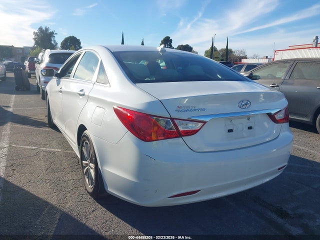 2012 HYUNDAI SONATA 5NPEB4AC2CH467184 Photo 2