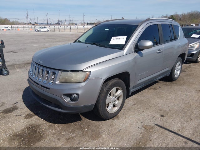 1C4NJCEA0GD619755 Jeep Compass Latitude