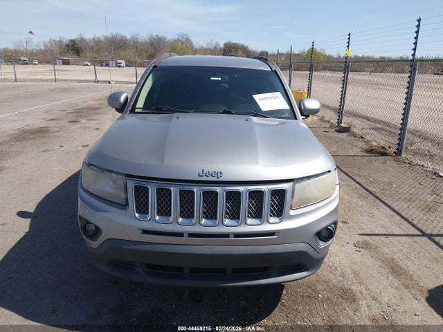 1C4NJCEA0GD619755 Jeep Compass Latitude