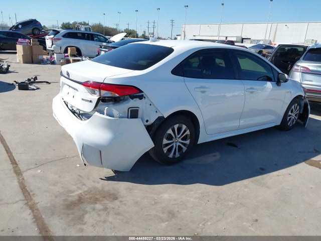Toyota Corolla Hybrid Le 2021 JTDEAMDEXMJ013161 Image 4