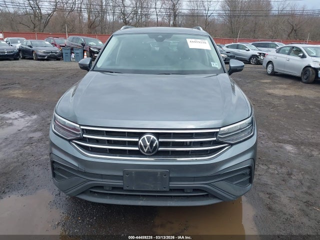 Продаж на аукціоні авто 2022 Volkswagen Tiguan 2.0t Se, vin: 3VV2B7AX3NM033250, номер лоту: 44459228