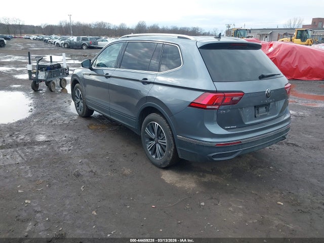 Продаж на аукціоні авто 2022 Volkswagen Tiguan 2.0t Se, vin: 3VV2B7AX3NM033250, номер лоту: 44459228