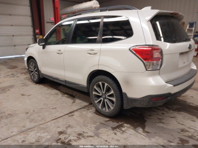 2017 SUBARU FORESTER JF2SJGTC7HH455656 Photo 2