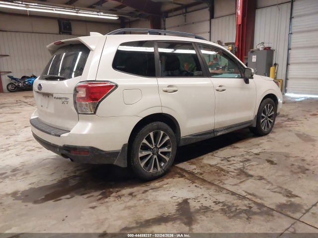 2017 SUBARU FORESTER JF2SJGTC7HH455656 Photo 3