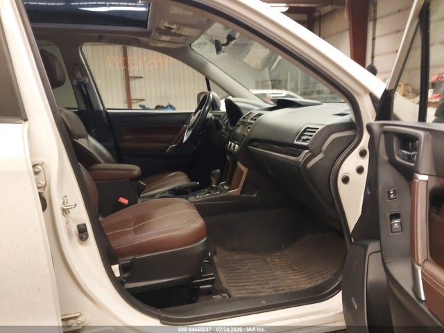 2017 SUBARU FORESTER JF2SJGTC7HH455656 Photo 4