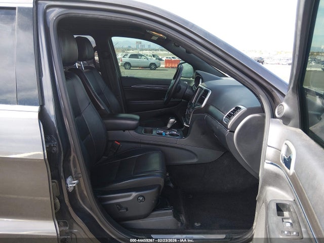 1C4RJEBG7JC460834 Jeep Grand Cherokee Limited 4x2