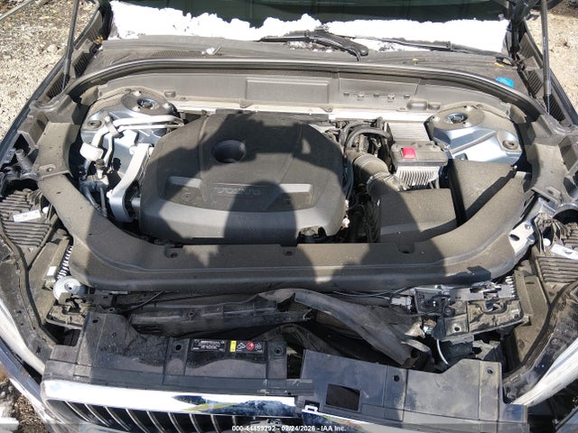 2019 VOLVO XC60 LYV102DL8KB230511 Photo 9