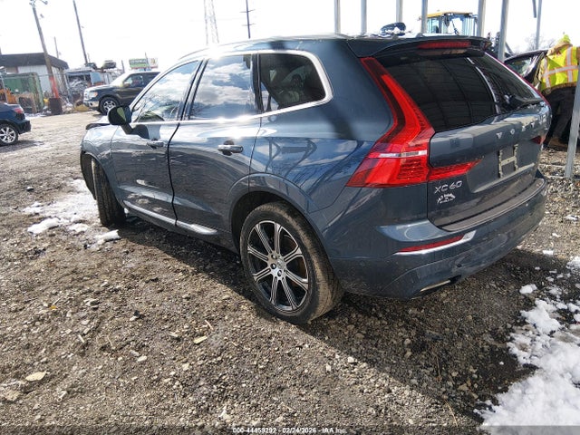 2019 VOLVO XC60 LYV102DL8KB230511 Photo 2
