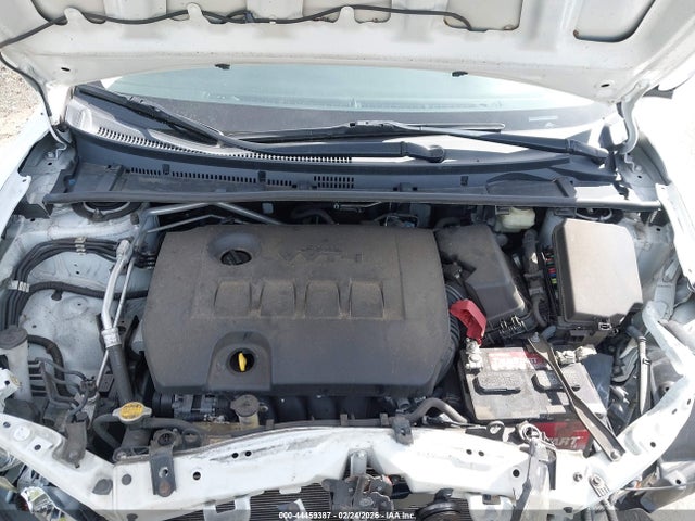 5YFBURHE4GP380977 Toyota COROLLA LE